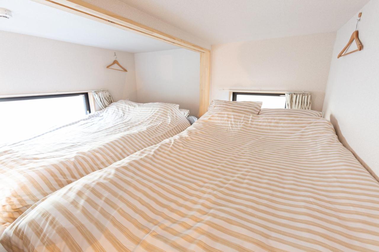 173 On The Island: Private Enoshima Near Nakamise Street *