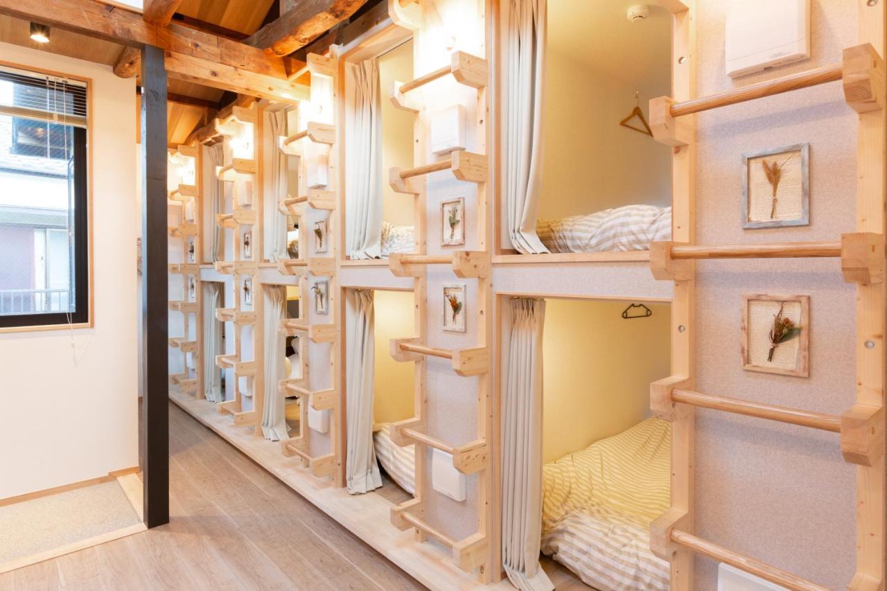 173 On The Island: Private Enoshima Near Nakamise Street Fujisawa