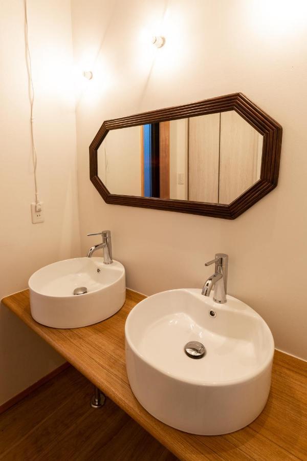 Villa 173 On The Island: Private Enoshima Near Nakamise Street Fujisawa